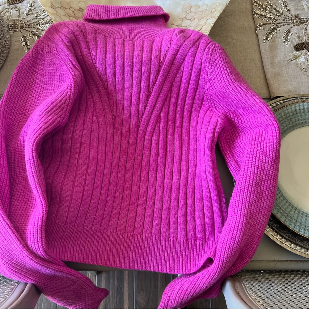 Women’s Ribbed Mock Neck Sweater - Pink